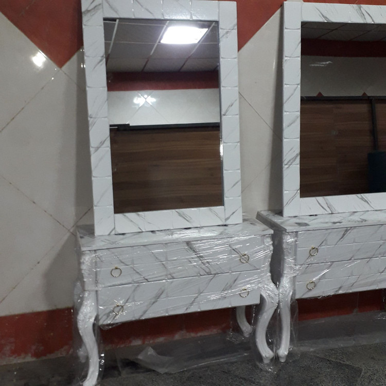 دکور آرایشگاهی سه تیکه پایه سلطنتی