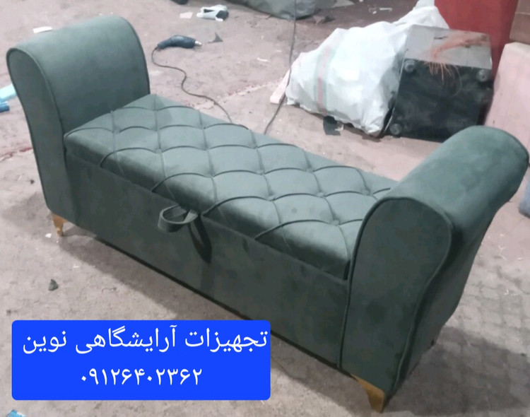 مبل لاوست سه نفره شیک ومحکم دررنگ بندی متنوع پارچه وچرم