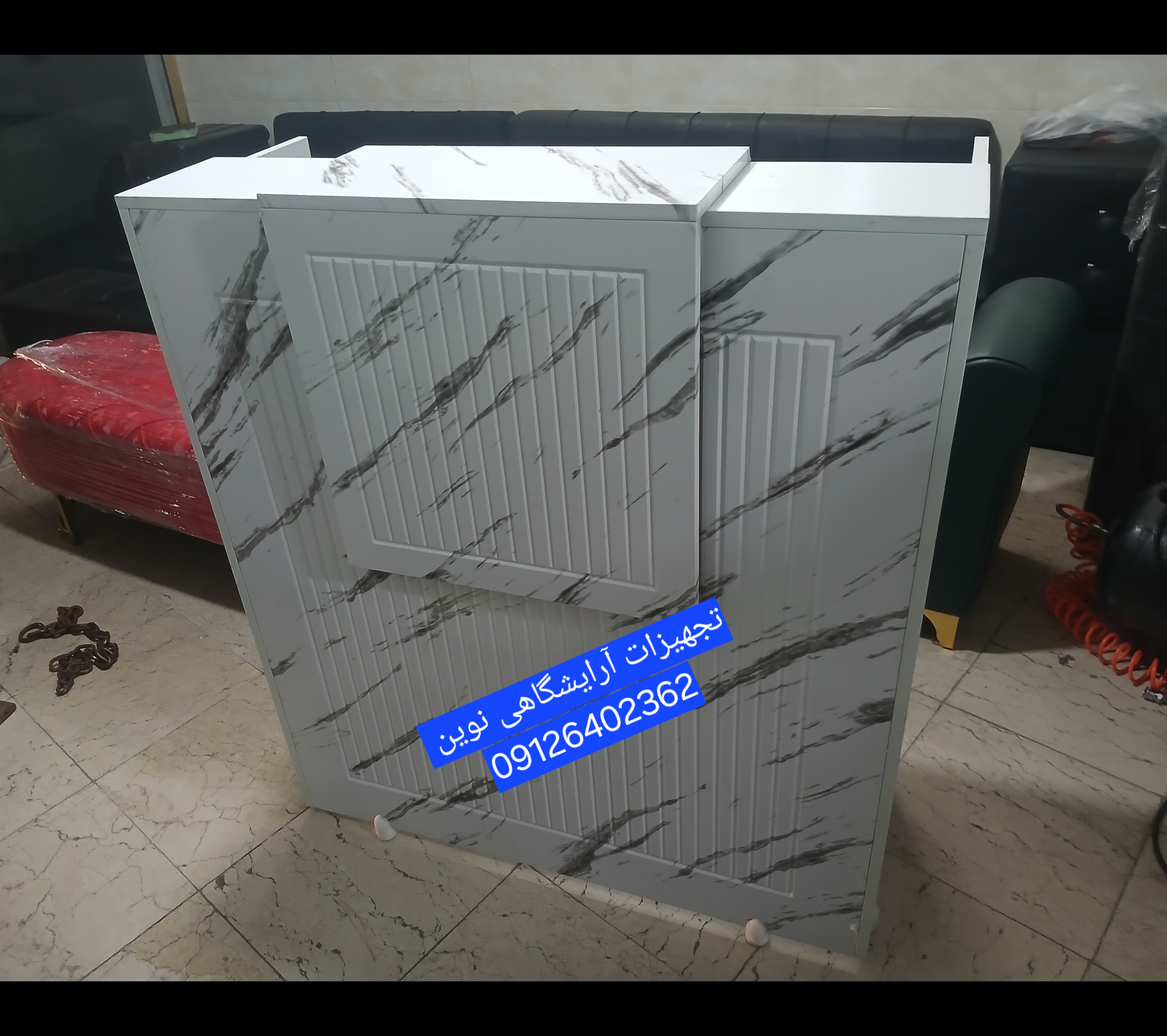 کانتر آرایشگاهی دررنگ بندی سفیدومشکی وکیوم کرکره ای