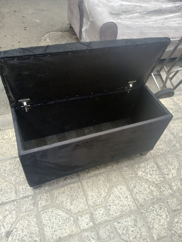 پاف سه نفره باکسدار دررنگ بندی متنوع پارچه وچرم