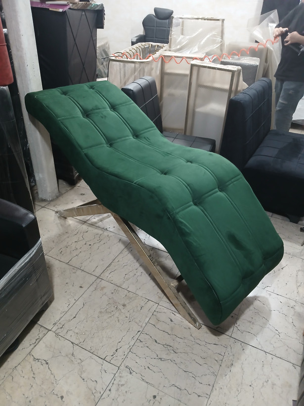 تخت آرایشگاهی مدل موجی پارچه دیاموند دررنگ بندی متنوع پارچه